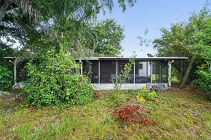 509 Domino Dr N, Ruskin, FL 33570 - Photo 17