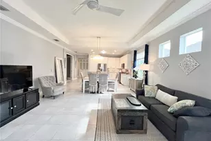 2946 Trustee Ave, Sarasota, FL 34243 - Photo 5