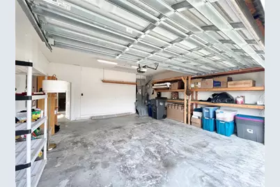2946 Trustee Avenue, Sarasota, FL 34243 - Photo 23