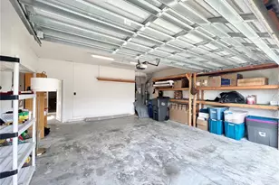2946 Trustee Ave, Sarasota, FL 34243 - Photo 23