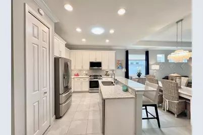 2946 Trustee Avenue, Sarasota, FL 34243 - Photo 19