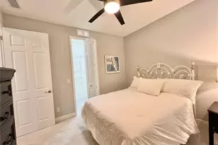 2946 Trustee Ave, Sarasota, FL 34243 - Photo 15