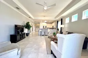 2946 Trustee Ave, Sarasota, FL 34243 - Photo 9