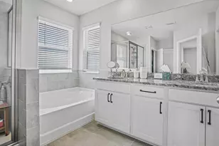 17925 Fattoria Ter, Lakewood Ranch, FL 34211 - Photo 17