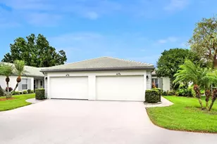 3130 Ringwood Meadow, Sarasota, FL 34235 - Photo 5