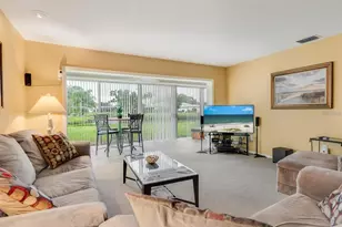 3130 Ringwood Meadow, Sarasota, FL 34235 - Photo 11