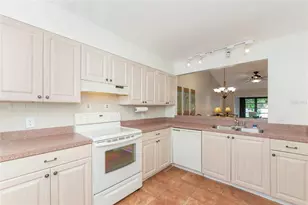 6023 27th St W, Bradenton, FL 34207 - Photo 9