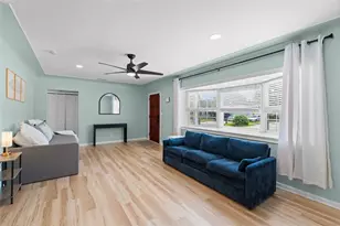 7690 91st St, Seminole, FL 33777 - Photo 15