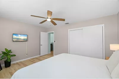 7690 91st Street, Seminole, FL 33777 - Photo 23