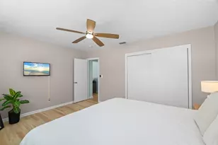 7690 91st St, Seminole, FL 33777 - Photo 23