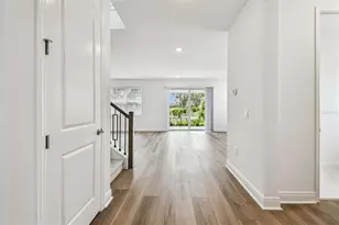 7571 Hawkstone Dr, Sarasota, FL 34241 - Photo 9