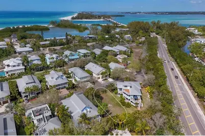 363 Firehouse Lane, Longboat Key, FL 34228 - Photo 1