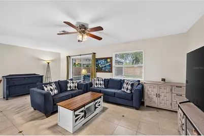 3718 Woodmont Drive, Sarasota, FL 34232 - Photo 7