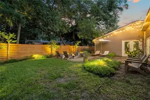 319 Bearded Oaks Cir, Sarasota, FL 34232 - Photo 49
