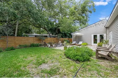 319 Bearded Oaks Circle, Sarasota, FL 34232 - Photo 51