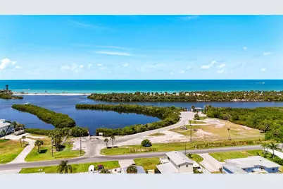 Lemon Bay Drive, Venice, FL 34293 - Photo 25