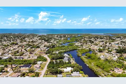 Lemon Bay Drive, Venice, FL 34293 - Photo 19