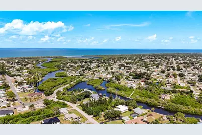 Lemon Bay Drive, Venice, FL 34293 - Photo 3