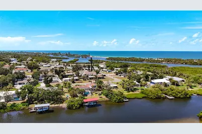 Lemon Bay Drive, Venice, FL 34293 - Photo 15