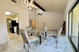 6206 Courtside Dr, Bradenton, FL 34210 - Photo 11