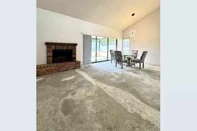 6206 Courtside Drive, Bradenton, FL 34210 - Photo 9