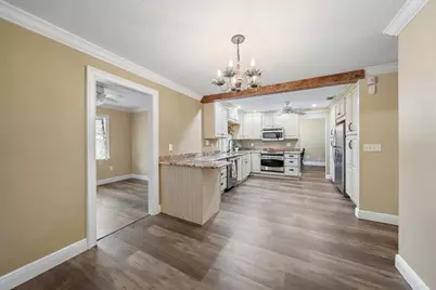 4378 Meadowland Circle, Sarasota, FL 34233 - Photo 13