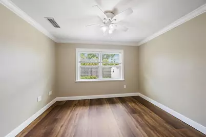 4378 Meadowland Circle, Sarasota, FL 34233 - Photo 23