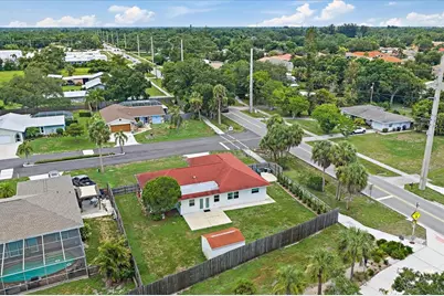 4378 Meadowland Circle, Sarasota, FL 34233 - Photo 43