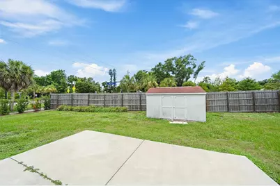4378 Meadowland Circle, Sarasota, FL 34233 - Photo 37