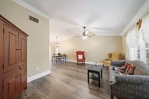 4378 Meadowland Cir, Sarasota, FL 34233 - Photo 19
