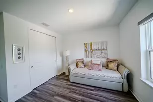 9121 Radiant Cir, Sarasota, FL 34241 - Photo 41