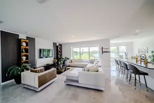 9121 Radiant Cir, Sarasota, FL 34241 - Photo 11