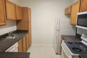 4802 51st Street W, Bradenton, FL 34210 - Photo 11