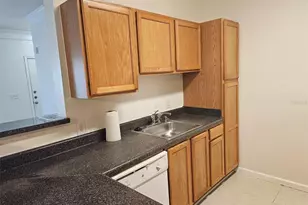 4802 51st Street W, Bradenton, FL 34210 - Photo 9