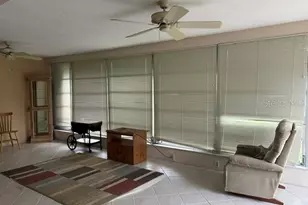 7102 W Country Club Dr N, Sarasota, FL 34243 - Photo 9