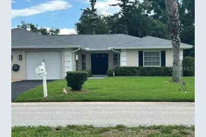 7102 W Country Club Drive N, Sarasota, FL 34243 - Photo 1