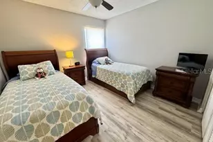 5753 Avista Dr, Sarasota, FL 34243 - Photo 35