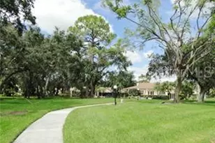 5753 Avista Dr, Sarasota, FL 34243 - Photo 47