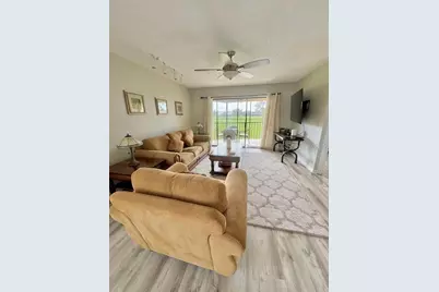5753 Avista Drive, Sarasota, FL 34243 - Photo 11