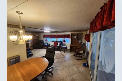 808 53rd Avenue E #110, Bradenton, FL 34203 - Photo 5