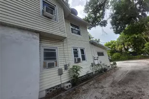 602 W 26th St, Bradenton, FL 34205 - Photo 5