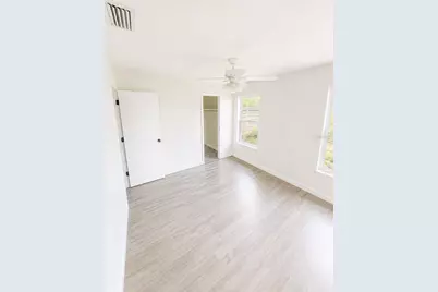 2428 Linwood Drive, Sarasota, FL 34232 - Photo 5
