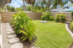 2428 Linwood Dr, Sarasota, FL 34232 - Photo 17