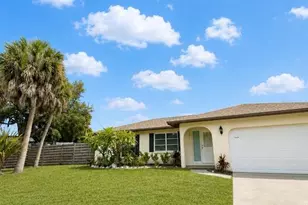 2428 Linwood Dr, Sarasota, FL 34232 - Photo 1