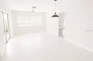 2428 Linwood Dr, Sarasota, FL 34232 - Photo 13