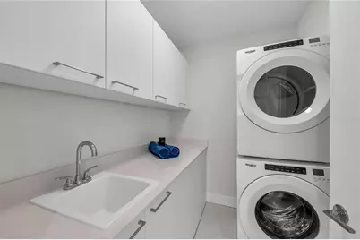 275 1st Avenue S #1904, Saint Petersburg, FL 33701 - Photo 21