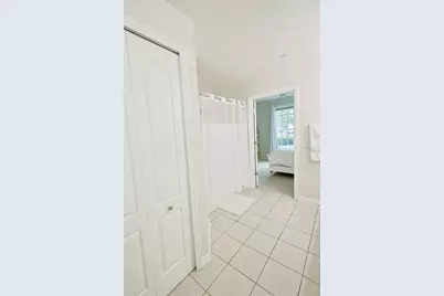 4166 Central Sarasota Parkway #512, Sarasota, FL 34238 - Photo 9