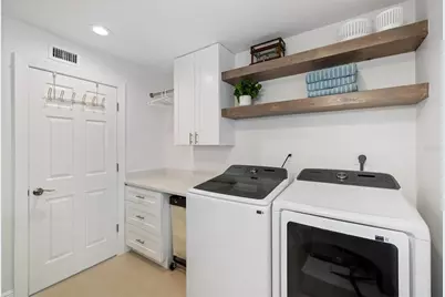 5121 Oxford Drive, Sarasota, FL 34242 - Photo 41