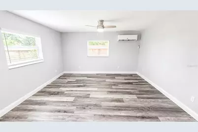 2728 Goodrich Avenue, Sarasota, FL 34234 - Photo 11