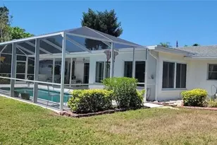 6307 Fordham Pl, Bradenton, FL 34207 - Photo 3